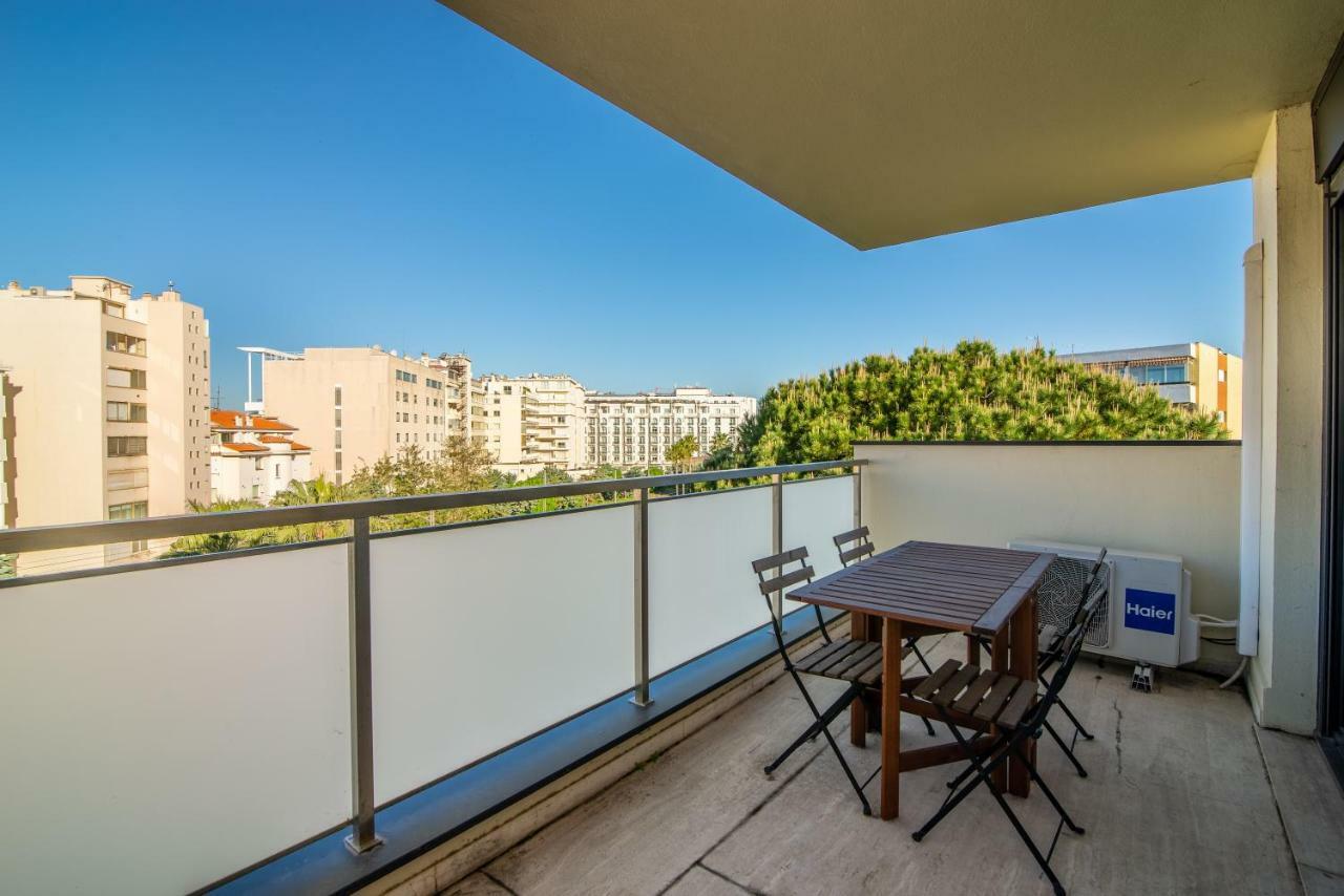 Cannes Apartments Next To La Croisette And Beach By Easybnb Екстериор снимка